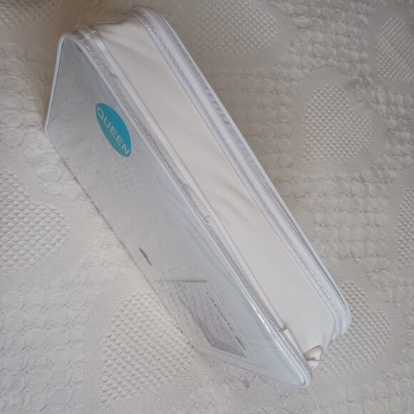 Lacoste Sheet Set White 4pcs Cooling Solid 100% Cotton size Queen - Picture 8 of 10